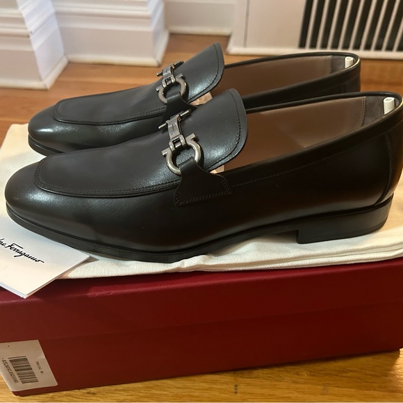 Ferragamo Ree Loafer Size 8EEE